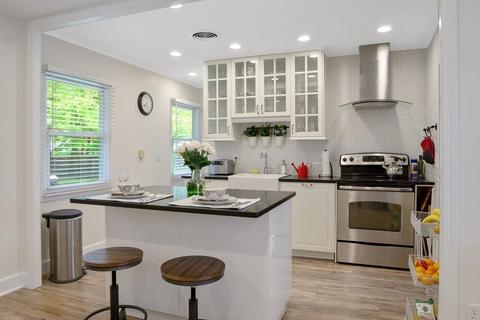 64 Baldwin Ave, Framingham, MA 01701 photo 8
