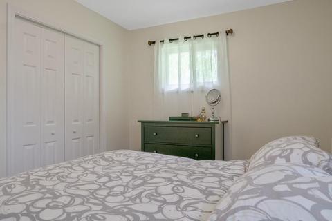 64 Baldwin Ave, Framingham, MA 01701 photo 19