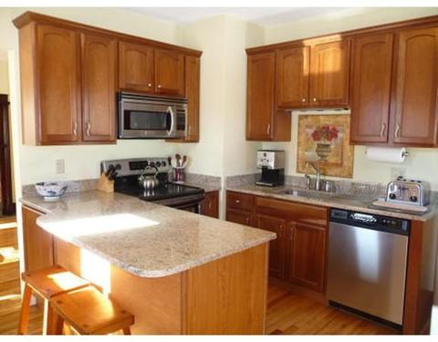 3 Boyce St, Worcester, MA 01603 photo 4
