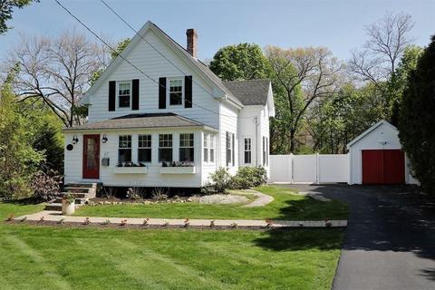 67 Canterbury St, Hingham, MA 02043 photo 1