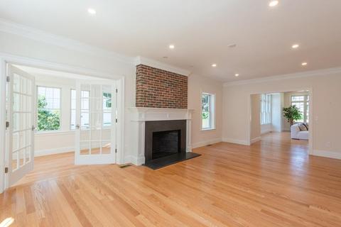 393 Clinton Rd, Brookline, MA 02445 photo 6
