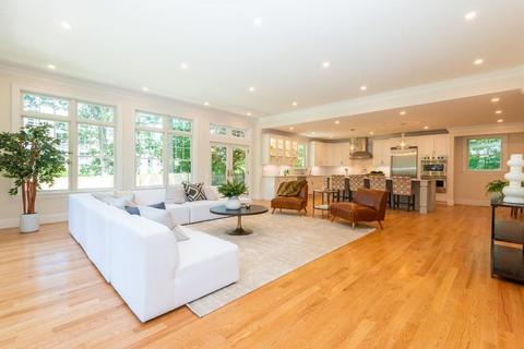 393 Clinton Rd, Brookline, MA 02445 photo 12