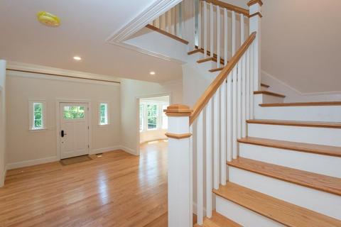 393 Clinton Rd, Brookline, MA 02445 photo 5