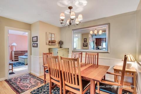 5 Stearns Rd, Wellesley, MA 02482 photo 12