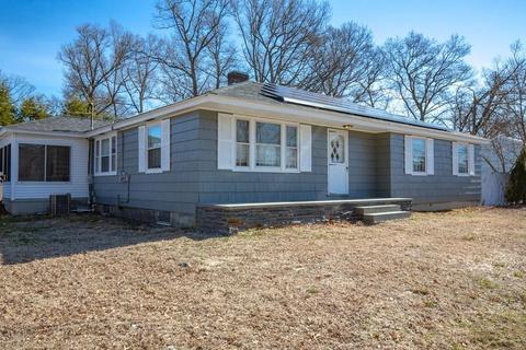 2 Conrad St, Methuen, MA 01844 photo 1