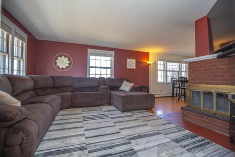 2 Conrad St, Methuen, MA 01844 photo 6