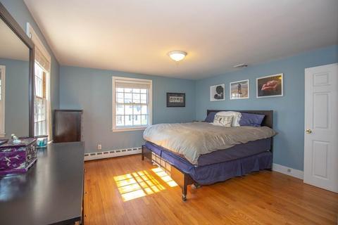 2 Conrad St, Methuen, MA 01844 photo 8