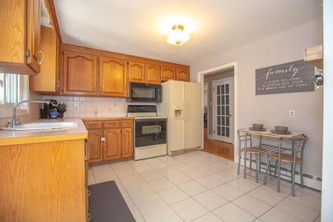 2 Conrad St, Methuen, MA 01844 photo 4