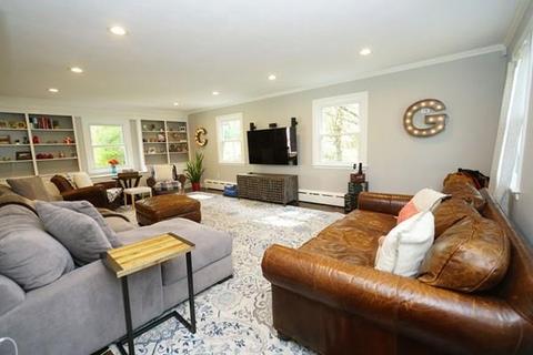 33 Elm St, Canton, MA 02021 photo 13