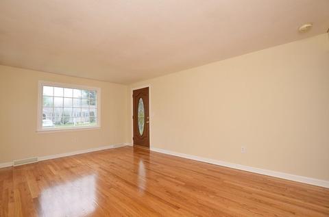78 Robak Dr, Chicopee, MA 01020 photo 16