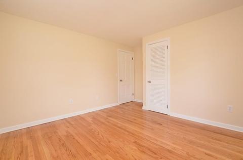 78 Robak Dr, Chicopee, MA 01020 photo 19