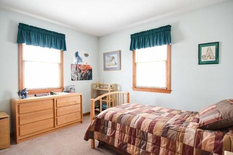 49 Parkview Rd, Reading, MA 01867 photo 15
