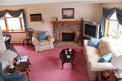49 Parkview Rd, Reading, MA 01867 photo 4