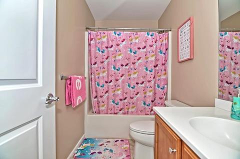 27 Howarth Dr, Upton, MA 01568 photo 21