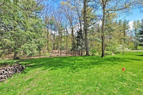 12 Mill Brook Ave, Walpole, MA 02081 photo 9