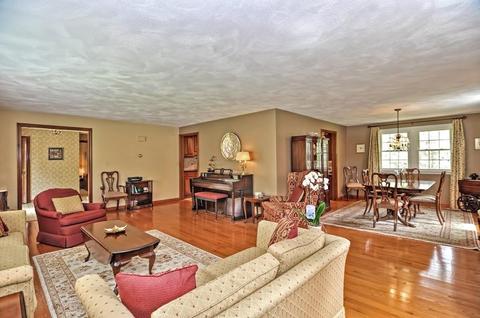 12 Mill Brook Ave, Walpole, MA 02081 photo 13