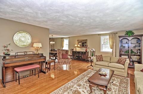 12 Mill Brook Ave, Walpole, MA 02081 photo 14