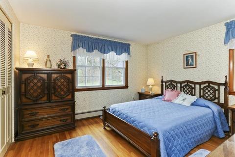 1141 Webster St, Hanover, MA 02339 photo 16