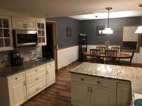 516 Britton St, Chicopee, MA 01020 photo 2