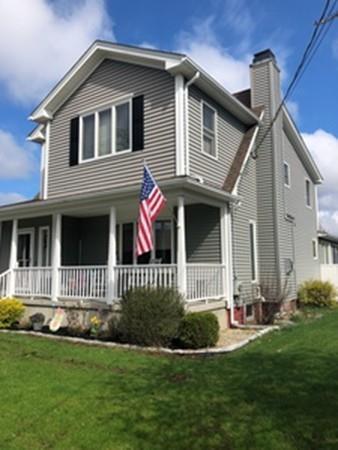 516 Britton St, Chicopee, MA 01020 photo 1