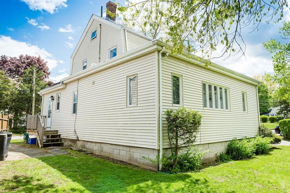  38 Warwick St, Quincy, MA 02170 photo 6