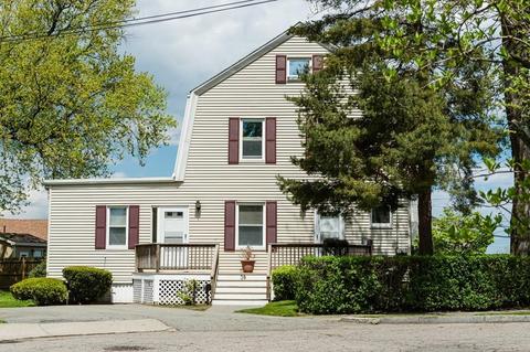 38 Warwick St, Quincy, MA 02170