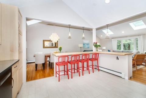 27 Parkvale Rd, Needham, MA 02492 photo 7