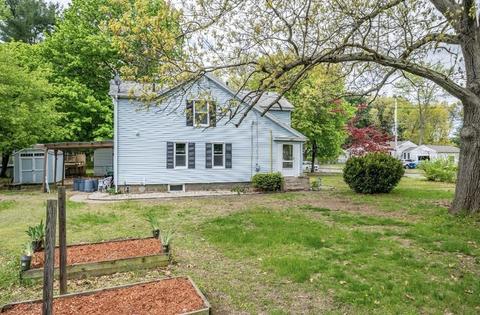 175 Mccarthy Ave, Chicopee, MA 01020 photo 25