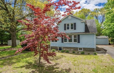 175 Mccarthy Ave, Chicopee, MA 01020 photo 24