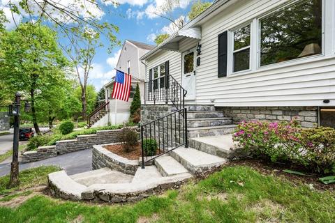 85 Beaconsfield Rd, Worcester, MA 01602 photo 1