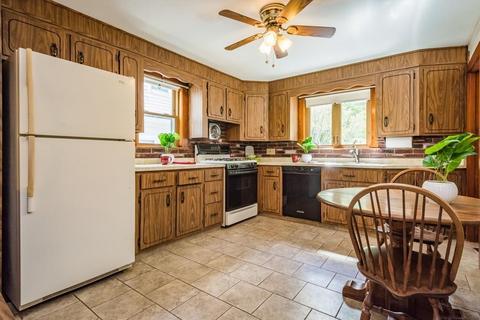 85 Beaconsfield Rd, Worcester, MA 01602 photo 6
