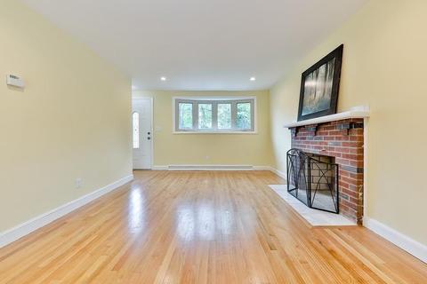 21 Clisby Ave, Dedham, MA 02026 photo 12