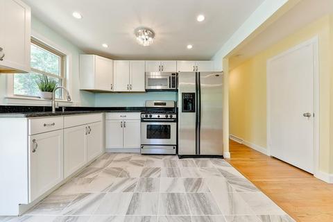 21 Clisby Ave, Dedham, MA 02026 photo 13