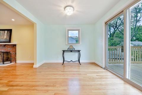 21 Clisby Ave, Dedham, MA 02026 photo 9