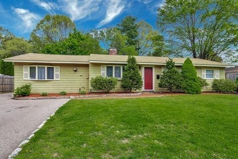 95 Simpson Dr, Framingham, MA 01701 photo 2