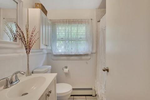 95 Simpson Dr, Framingham, MA 01701 photo 14