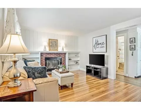 25 Tarbox St, Dedham, MA 02026 photo 10