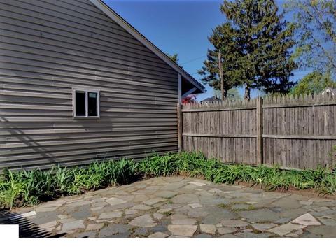 52 Sabin St, Springfield, MA 01151 photo 3