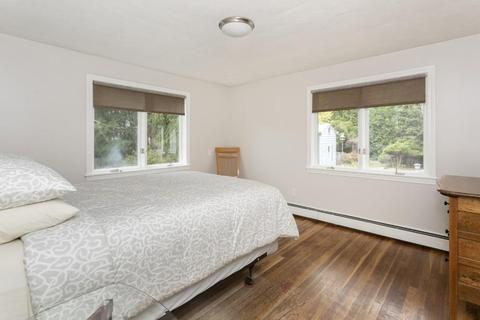 5 Barbara Rd, Stoneham, MA 02180 photo 13