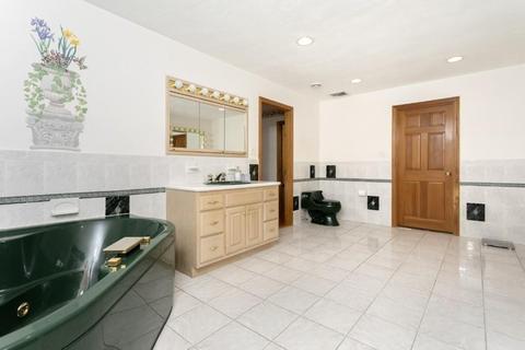 5 Barbara Rd, Stoneham, MA 02180 photo 21
