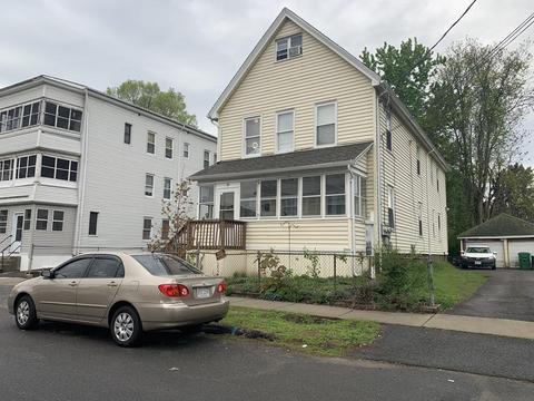 19 Erline St, Chicopee, MA 01013 photo 3