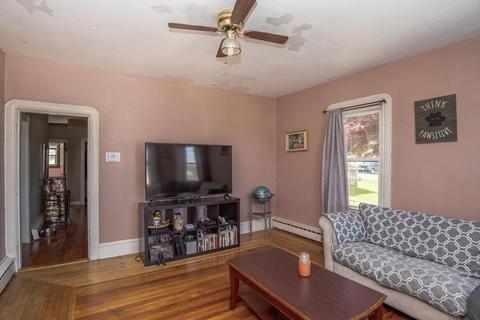 541 N Underwood St, Fall River, MA 02720 photo 5