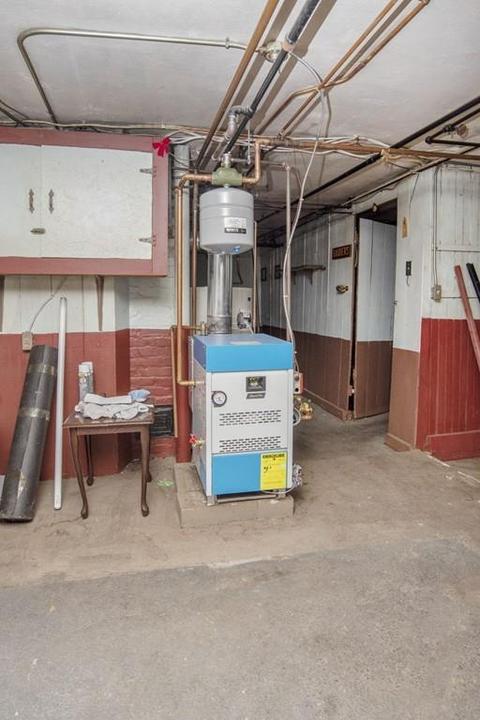 541 N Underwood St, Fall River, MA 02720 photo 22