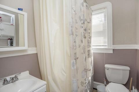 541 N Underwood St, Fall River, MA 02720 photo 21
