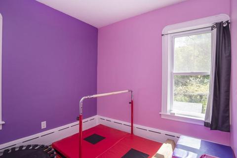 541 N Underwood St, Fall River, MA 02720 photo 20