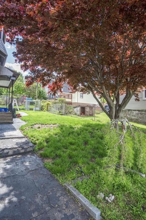 541 N Underwood St, Fall River, MA 02720 photo 24