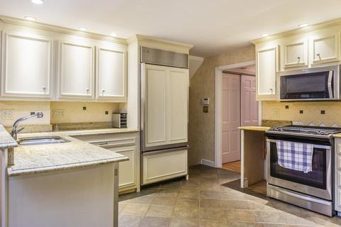 23 Lowe Cir, Framingham, MA 01701 photo 3