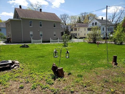 61 Myrtle Ave, Webster, MA 01570 photo 10
