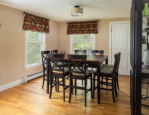 160 Main St, Upton, MA 01568 photo 4