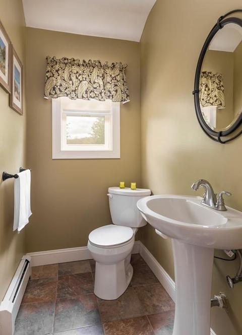 160 Main St, Upton, MA 01568 photo 13